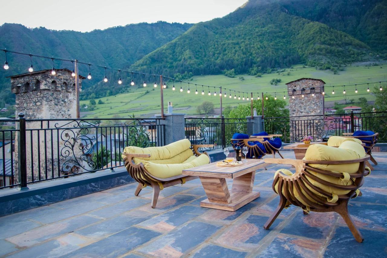 Hotel Mestia Inn Bagian luar foto