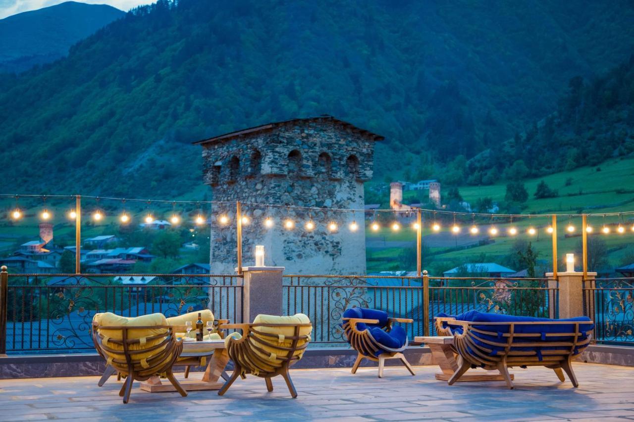 Hotel Mestia Inn Bagian luar foto