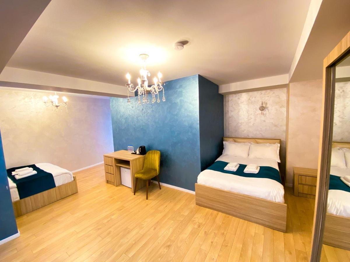 Hotel Mestia Inn Bagian luar foto